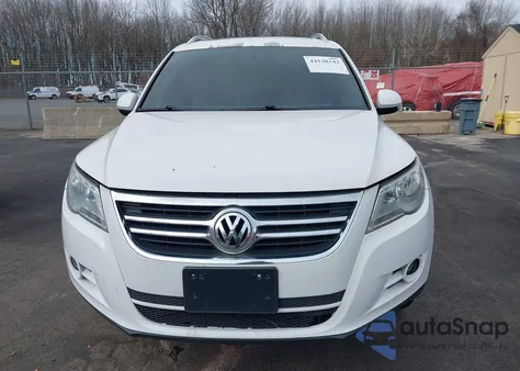 2011 Volkswagen Tiguan Se z USA, uszkodzony, nr VIN WVGAV7AX1BW540592